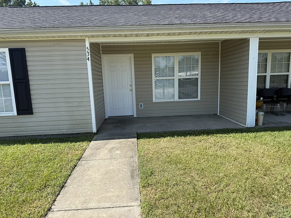 534 W Vista St