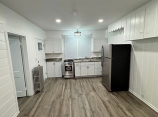 133 E State St UNIT 1, Geneva, IL 60134