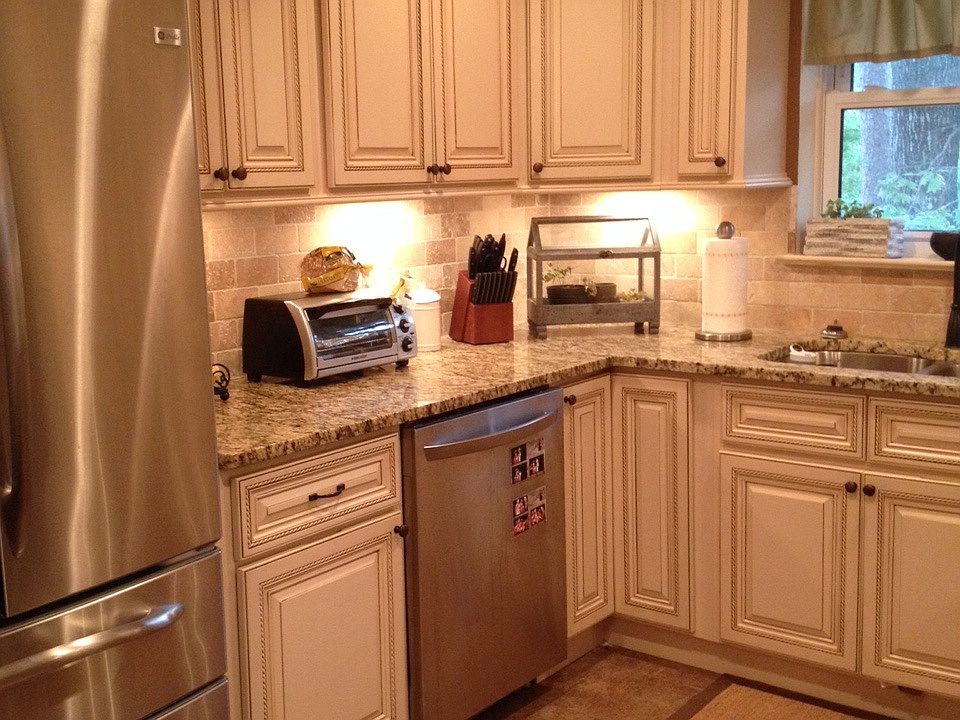Gorgeous kitchen cabinets, granite countertops and stainless