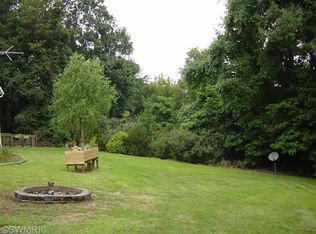 4097 Rabbit Ridge Dr, Hamilton, MI 49419