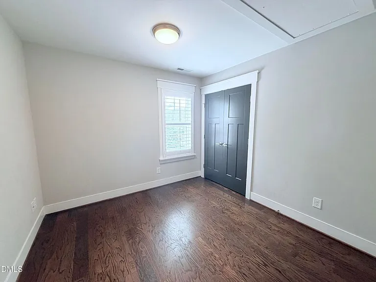 1023 Brighton Rd — Photo 7