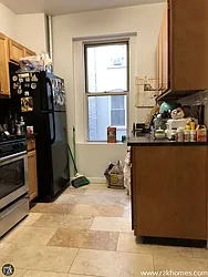 Rented by Realty 2000 Corp