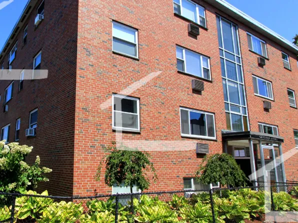 33 Gardner St, Allston, MA