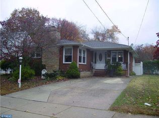 162 Locust Ave, Hamilton, NJ 08610