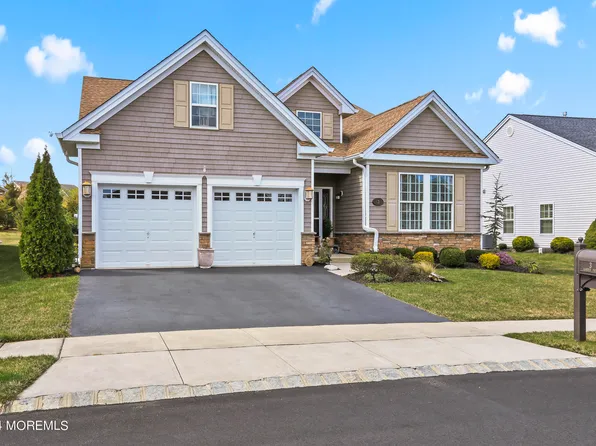 3 Garden Path, Barnegat, NJ 08005