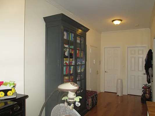 Rented by Urban Real Estate Property Group Inc | media 26