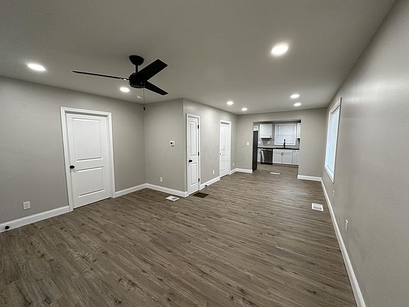 4th image of 533 S Wheatland Ave