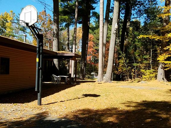 3rd image of 2302 Woodland Dr