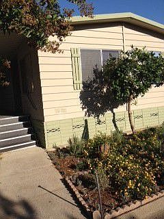 1st image of 2825 Moss Hollow Dr