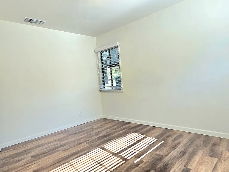 9341 Olive St — Photo 19