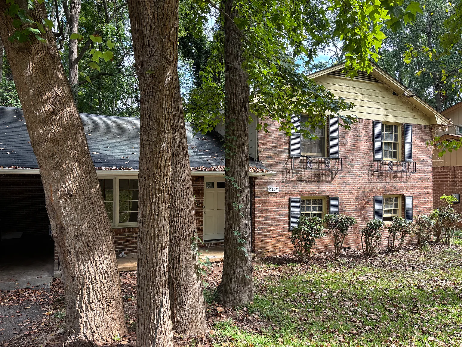 4 bed, $2,150 — Photo 4