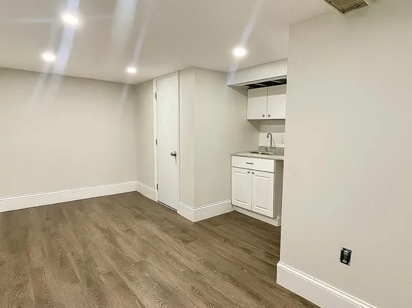 162 Nelson Avenue image 18 of 22