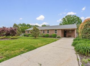 4523 Ridgecrest Ln, Colonial Heights, VA 23834