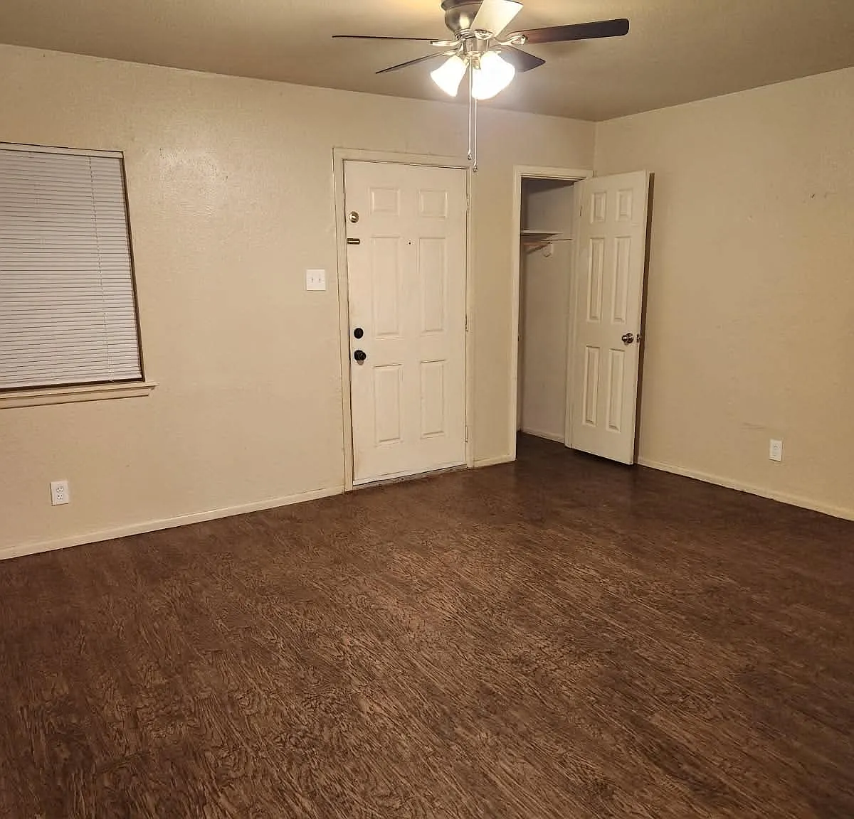 2 bed, 825 sqft, $750 — Photo 2