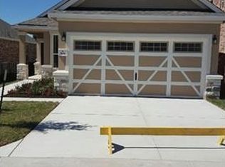 186 Danish Dr, Hutto, TX 78634