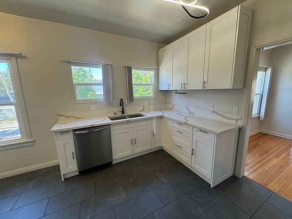 4th image of 467 N Orange Grove Ave #467
