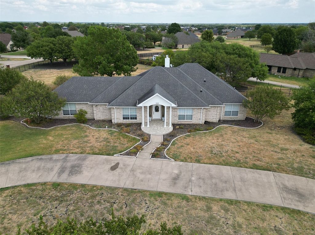 1165 E Oaklawn Dr, Terrell, TX 75160 MLS 20417277 Zillow