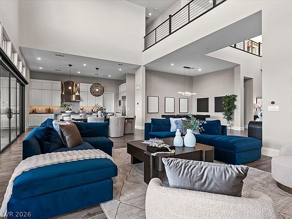 3rd image of 10661 Patina Hills Ct