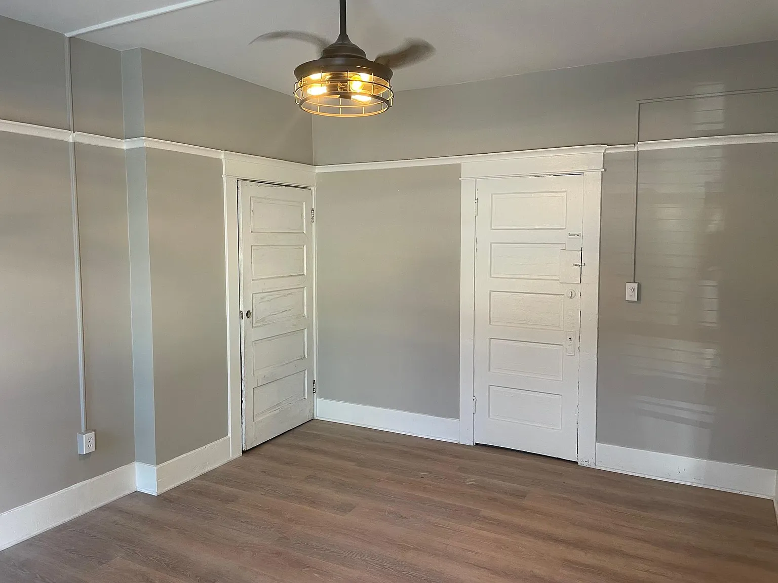 Studio, 500 sqft, $1,545 — Photo 2