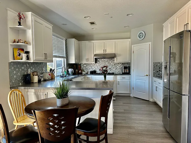 64 Spikerush Cir — Photo 8