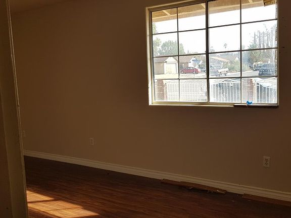 3rd image of 107 E San Bernardino Ave