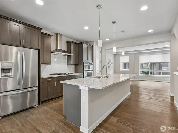 615 238th Street SE #D, Bothell, WA 98021