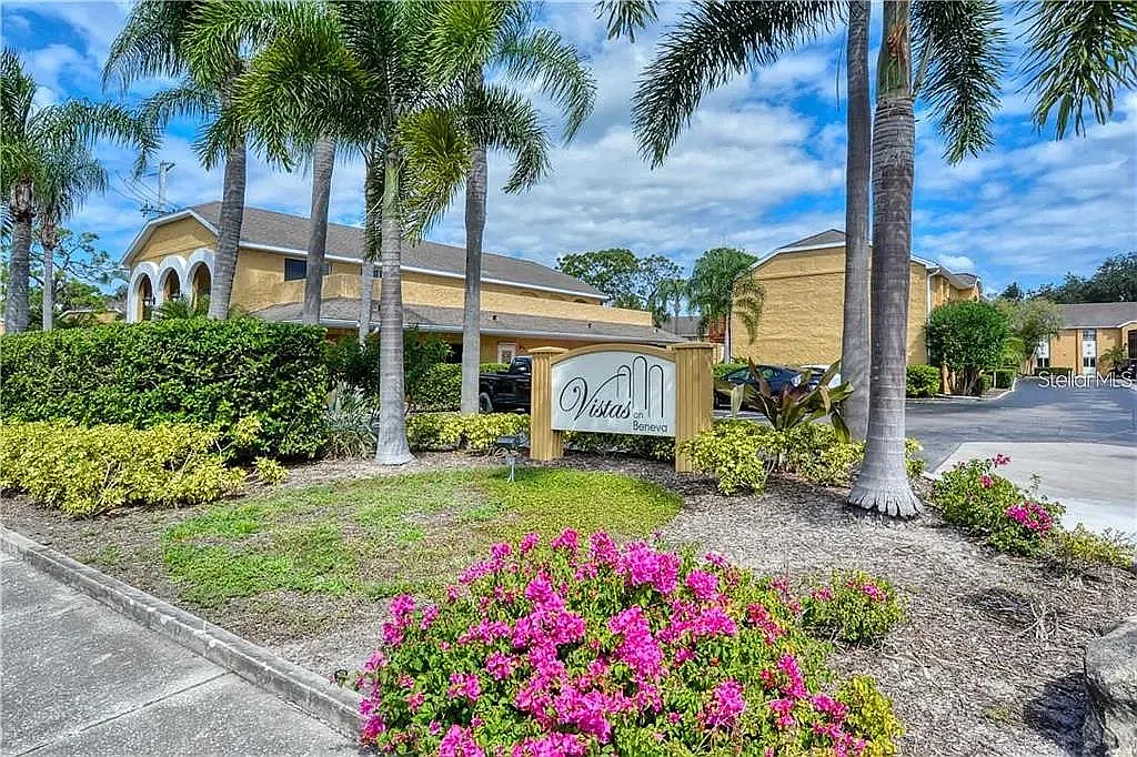 2 bed, 1049 sqft, $1,850 — Photo 4