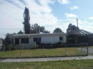 290 NW 193rd St, Miami Gardens, FL 33169