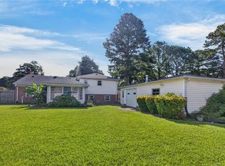 3204 Camellia Dr, Portsmouth, VA 23703