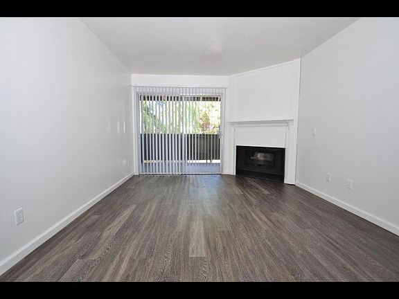 5th image of 5335 Repecho Dr APT B206