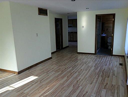 3rd image of 14 N Barron St