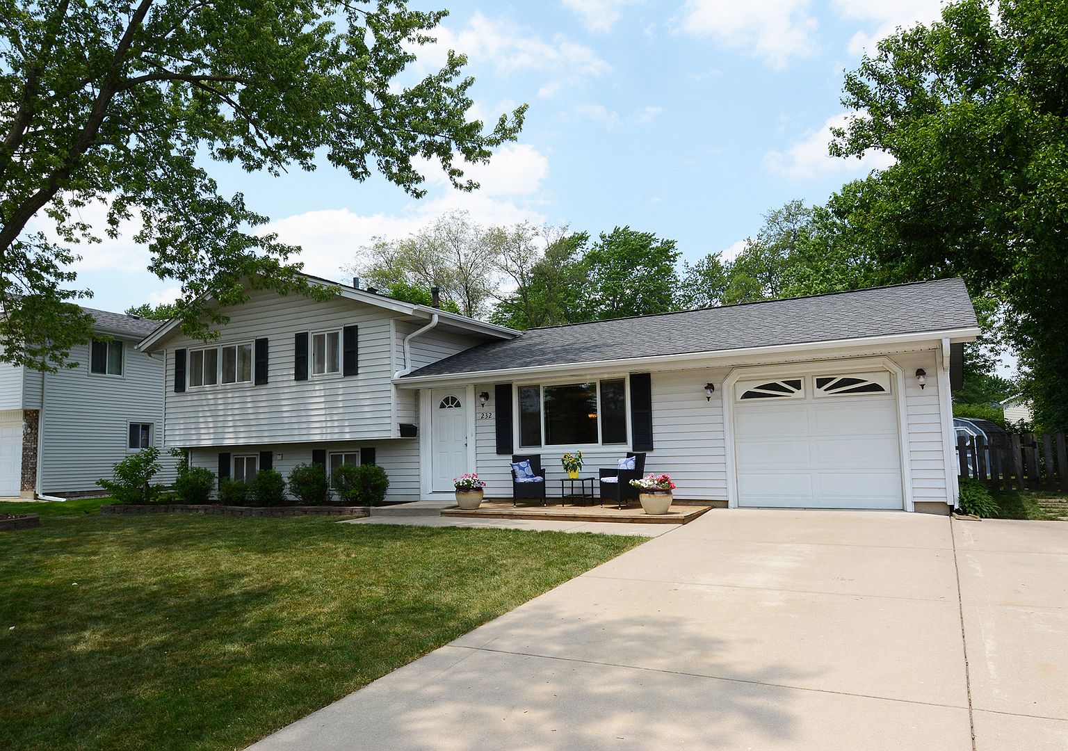 232 Desmond Dr, Schaumburg, IL 60193 Zillow