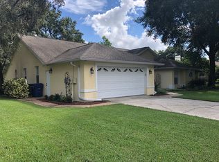 23703 Oakside Blvd, Lutz, FL 33559