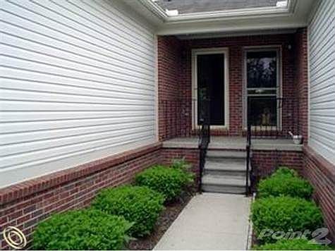 3245 Baldwin Woods Dr..jpg