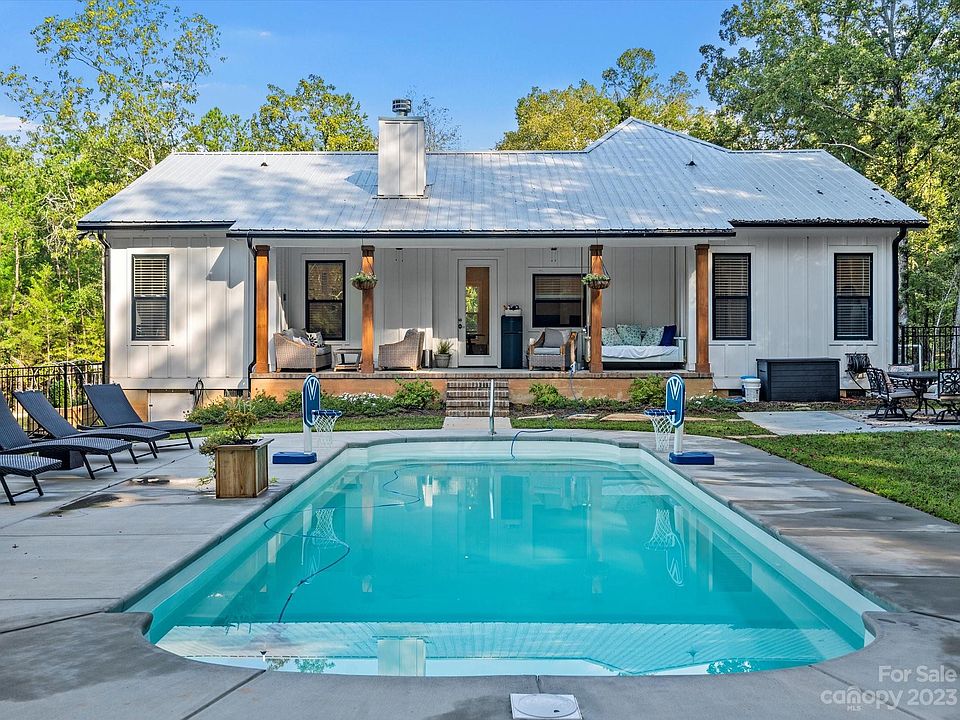 8709 Crestview Dr, Waxhaw, NC 28173 Zillow