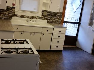 218 E Church St, Nanticoke, PA 18634