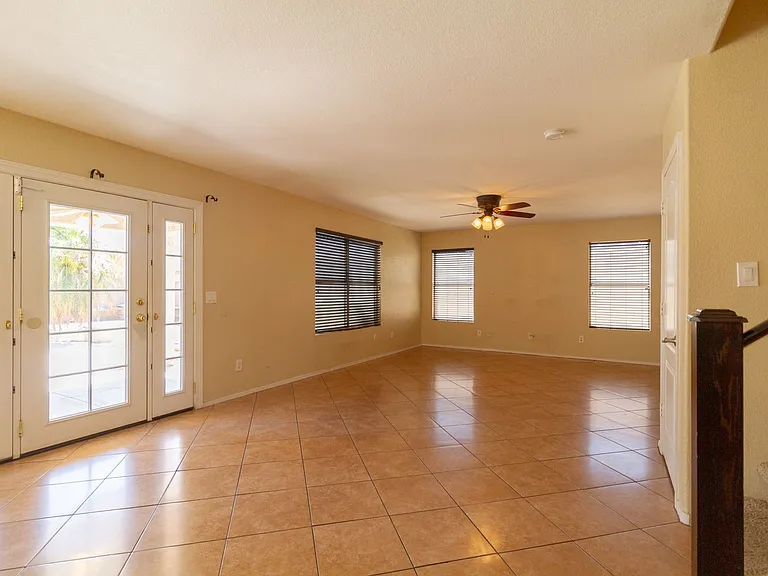 6423 W Escuda Rd — Photo 5