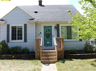 355 Dwight St, Trenton, MI 48183