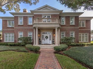 1613 Culbreath Isles Dr, Tampa, FL 33629