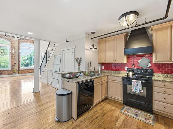 3rd image of 1535 Caraleigh Mills Ct APT 207