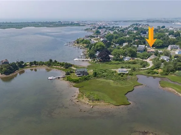 145 E Shore Rd, Narragansett, RI 02882