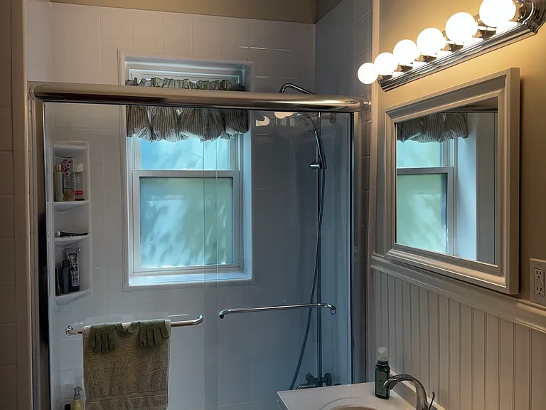 235 Rawson Rd #4 — Photo 9
