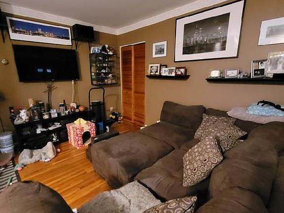 3rd image of 24 Manor Dr #24