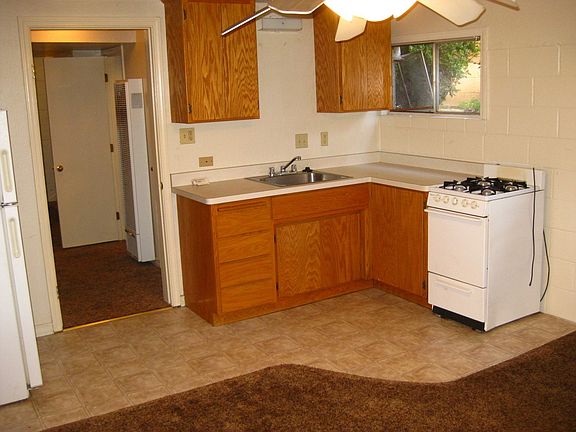 3rd image of 131 W 3rd Ave #1B-1BA
