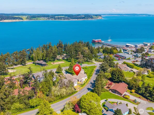 305 NW Coveland Street, Coupeville, WA 98239