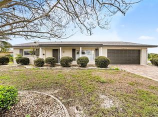 1806 El Rancho Dr, Sun City Center, FL 33573