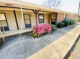 2130 Main St APT 2A, Comer, GA 30629