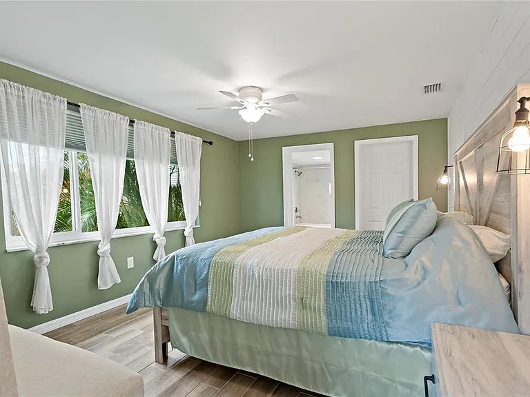 1675 Blakemore Ln — Photo 18