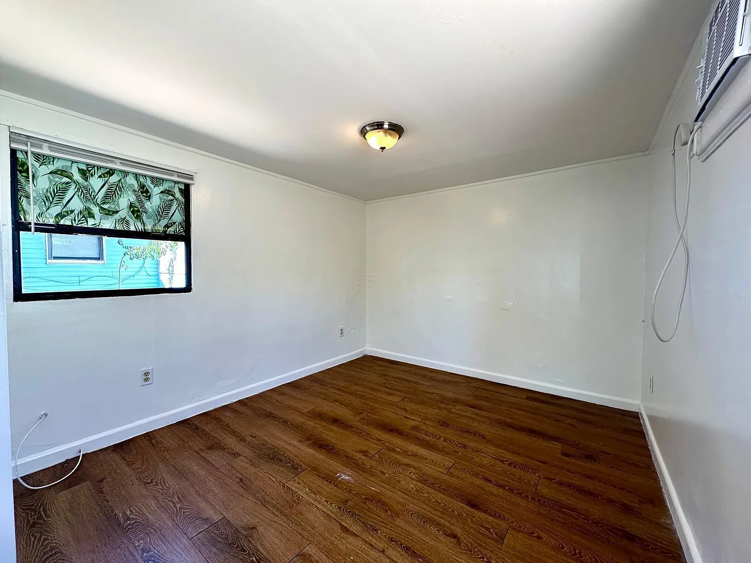 Studio, 1.0 bath, 750 sqft, $1,500 — Photo 3