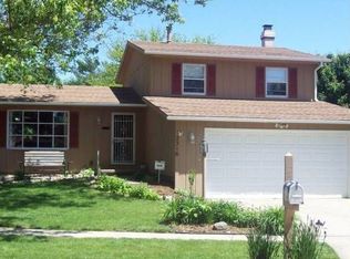 2316 Rebecca Dr, Champaign, IL 61821